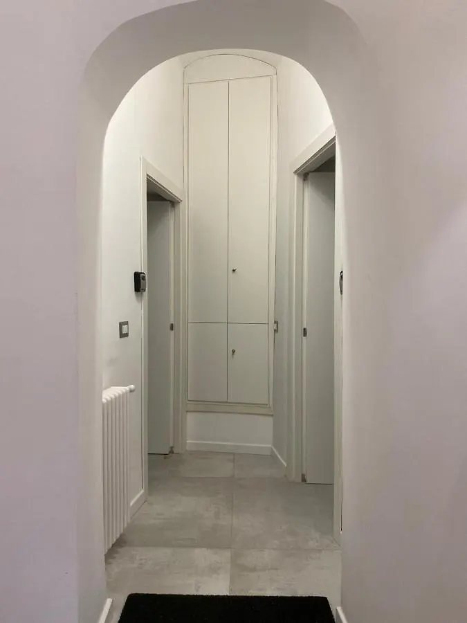 Rione Monti Studio Apt With Private Garden Rome Italy